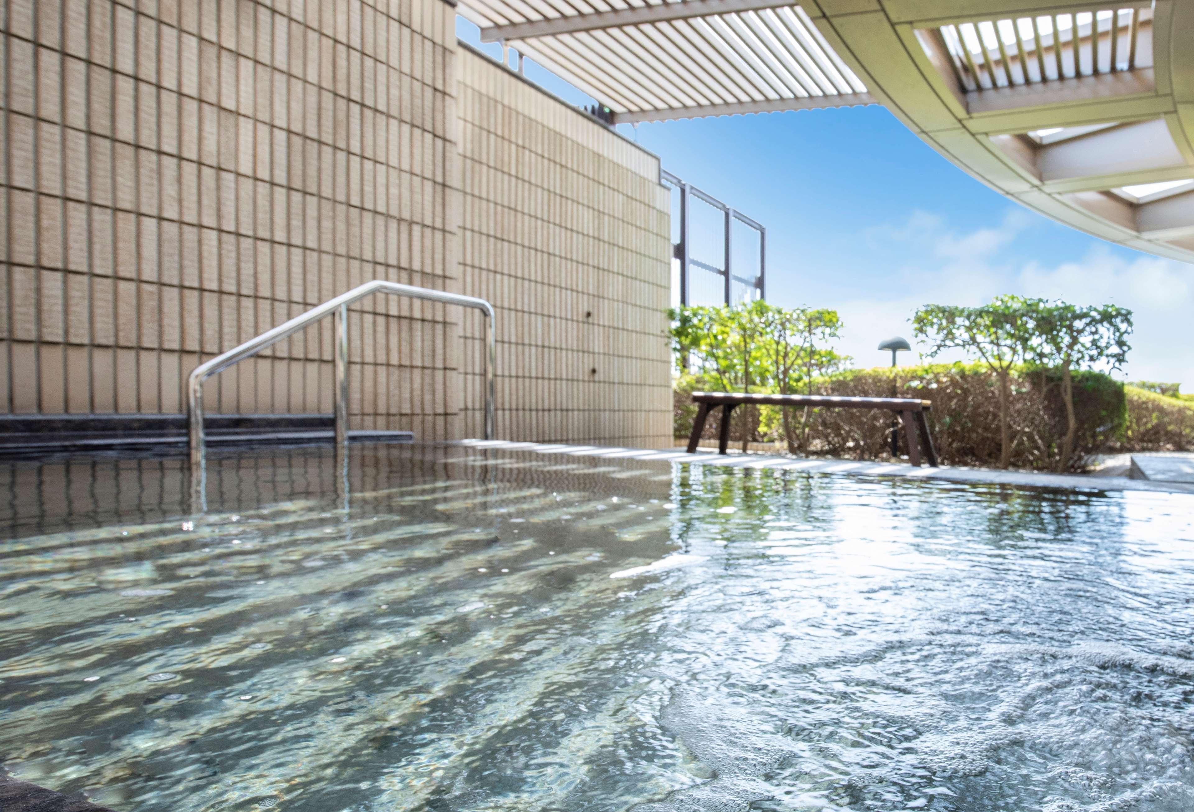 Resort Hilton &
