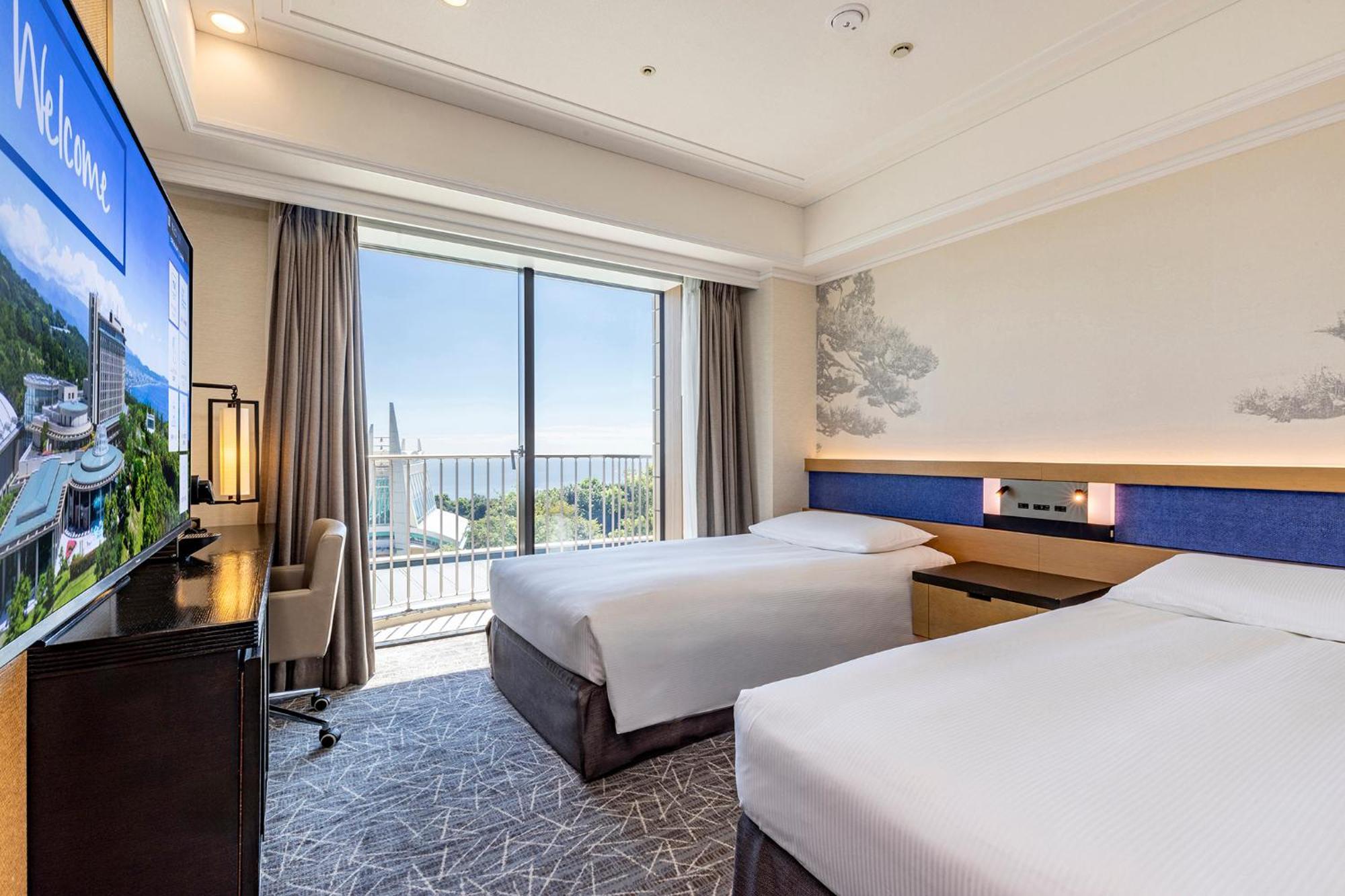 Hilton &
