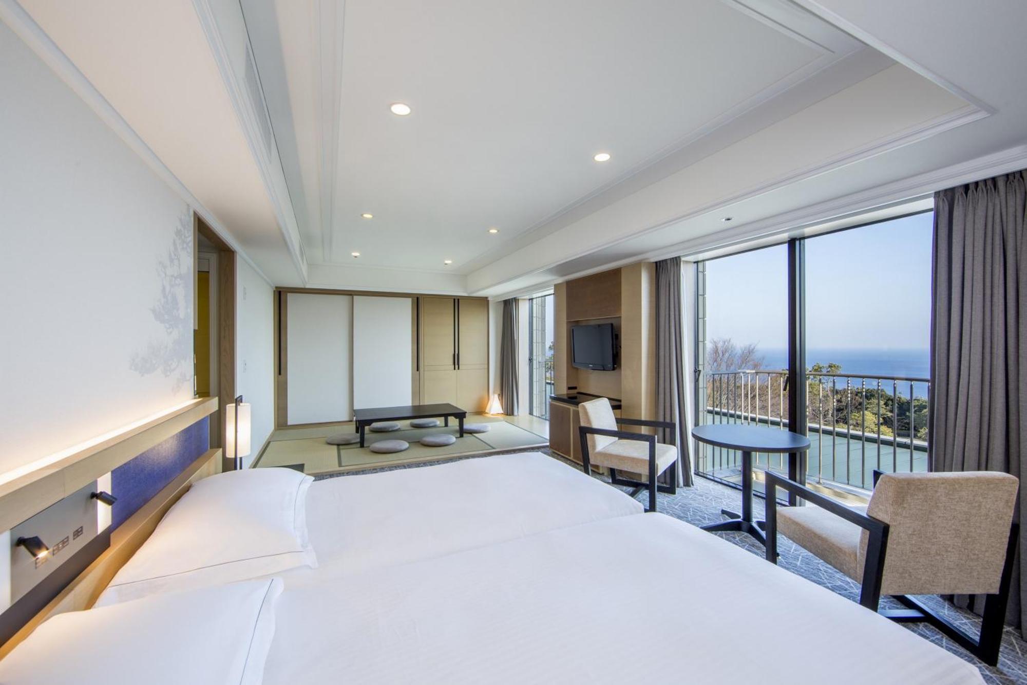 Hilton & 5*